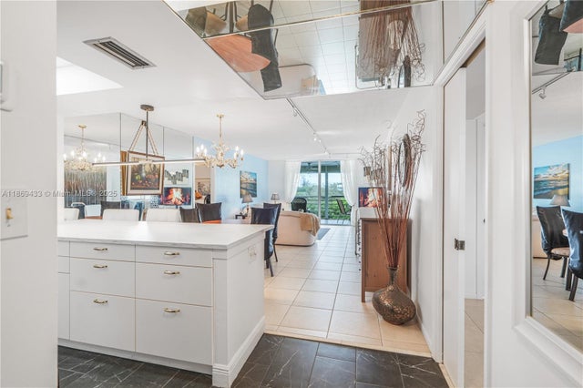 2 of 43 - 6100 Nw 2nd Ave 423, Boca Raton, FL