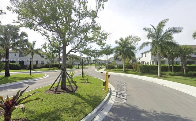 4 of 4 - 8719 Antarus Dr, Lake Worth, FL