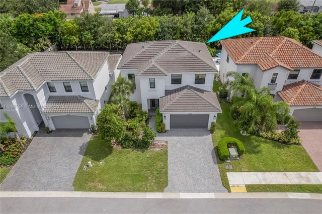 1 of 49 - 7356 Estero Dr, Lake Worth, FL
