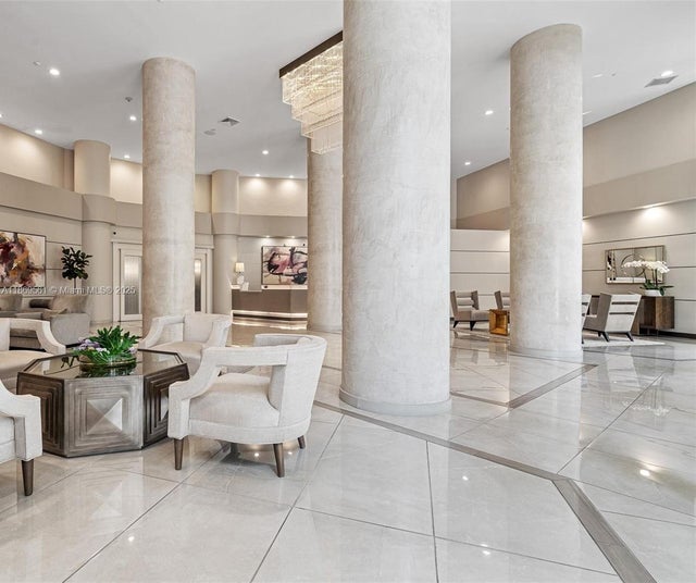 3 of 7 - 19195 Ne 36th Ct 2902, Aventura, FL