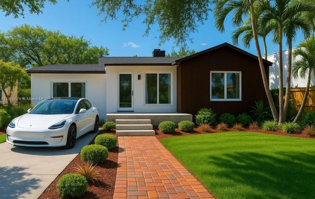 1 of 5 - 561 Nw 41st St, Miami, FL
