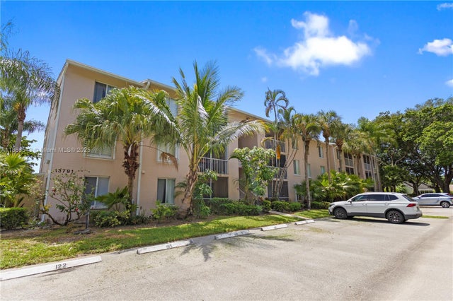 2 of 32 - 13791 Oneida Dr F2, Delray Beach, FL