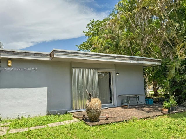 4 of 25 - 10240 Sw 160th Ter, Miami, FL