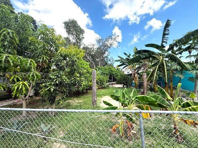 5 of 25 - 2003 Roseland Ave, Sebring, FL