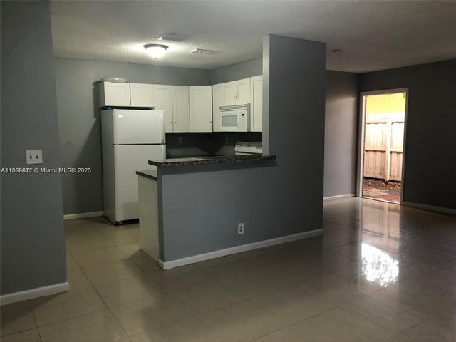4 of 22 - 7215 Sw 11th Ct, North Lauderdale, FL