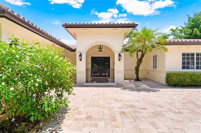 3 of 55 - 4001 Santa Maria St, Coral Gables, FL