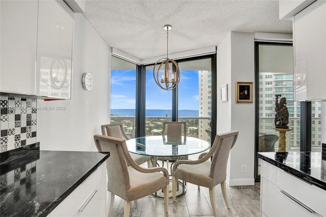1 of 67 - 20281 E Country Club Dr 1712, Aventura, FL