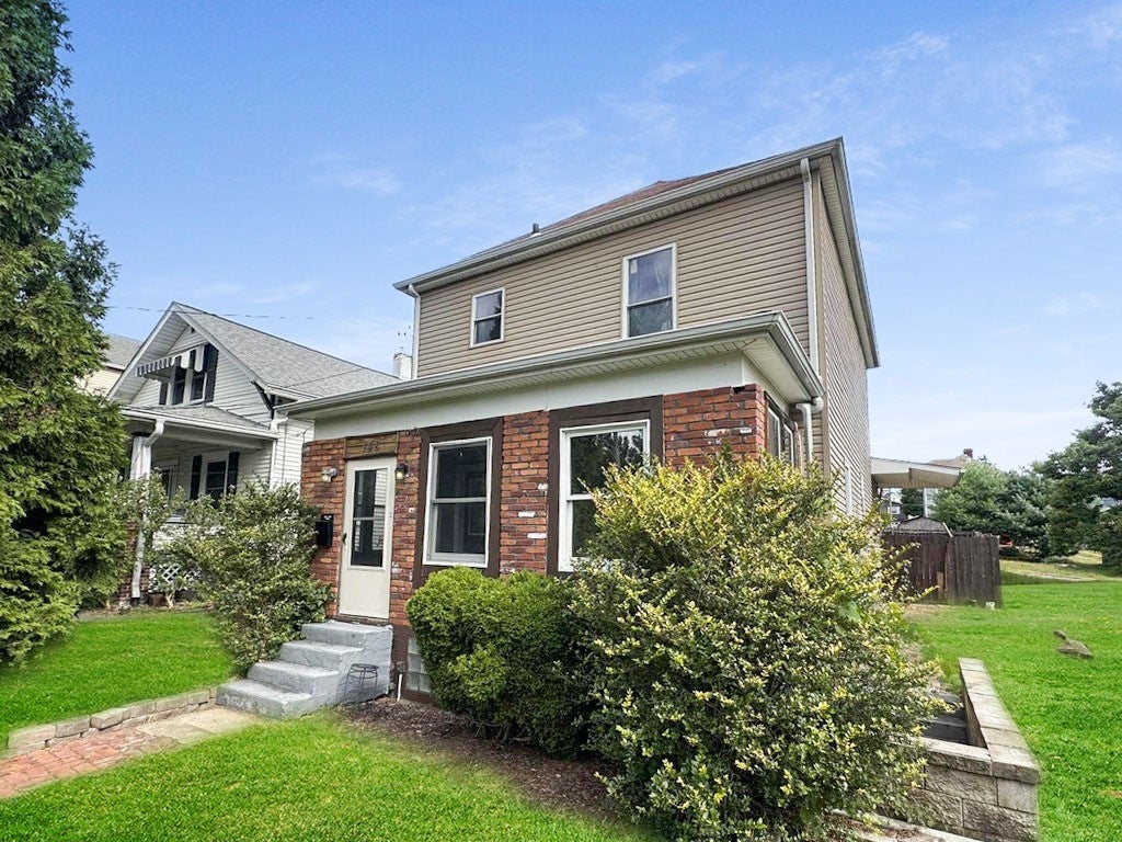148 Oak Spring Road, Canonsburg
