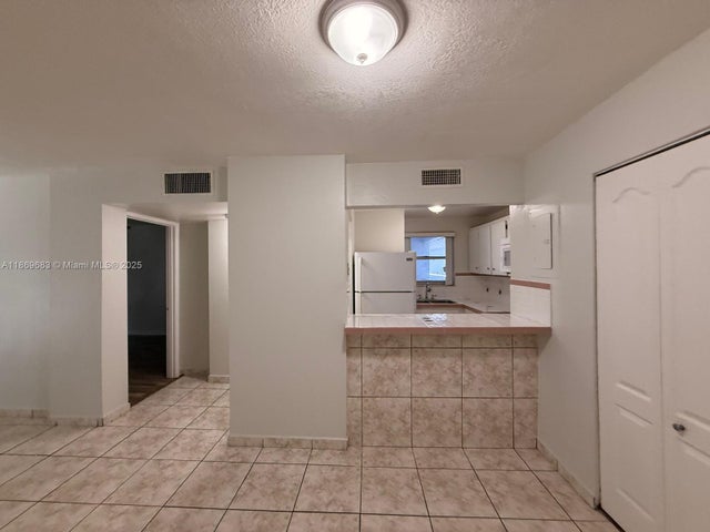 1 of 16 - 210 Fontainebleau Blvd 210, Miami, FL