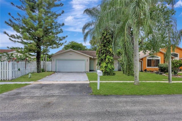 2 of 22 - 9330 Nw 53rd Ct, Sunrise, FL
