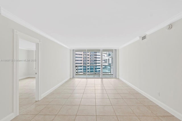 5 of 47 - 5161 Collins Ave 701, Miami Beach, FL
