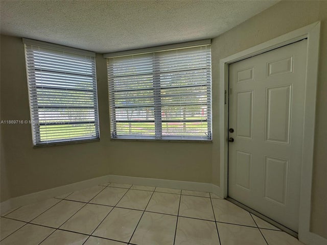 5 of 20 - 1501 Ne 191st St C108, Miami, FL
