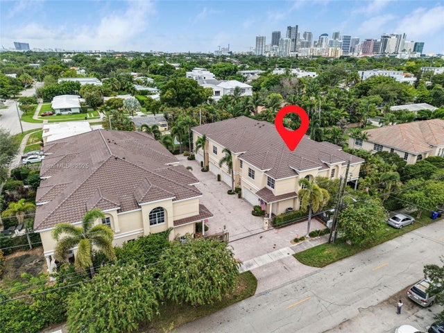 4 of 42 - 1514 Ne 7th St, Fort Lauderdale, FL