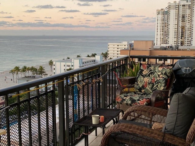 3 of 11 - 1501 S Ocean Dr 1403, Hollywood, FL