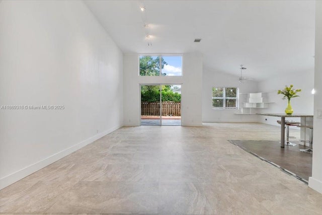 3 of 31 - 6713 Nw 80th Mnr, Parkland, FL