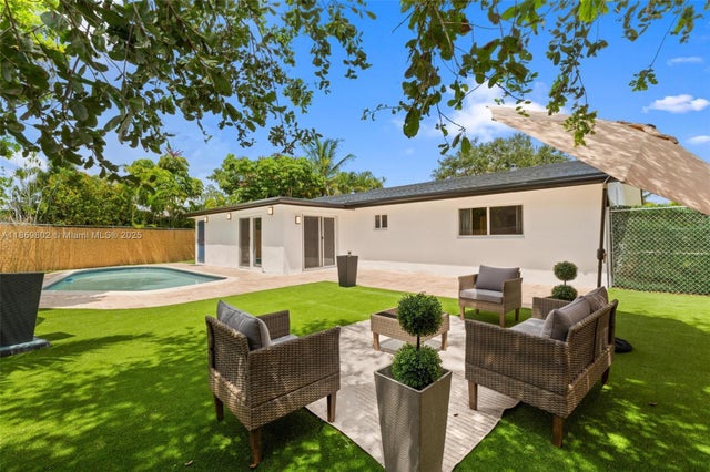 2 of 42 - 3130 Nw 65th Dr, Fort Lauderdale, FL