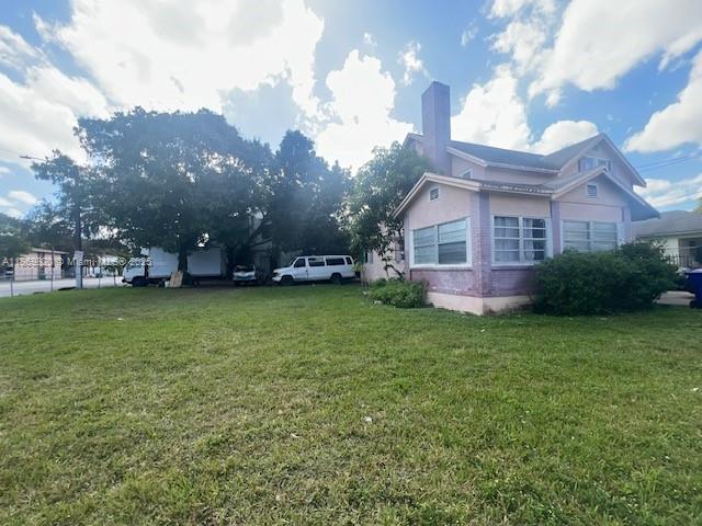 1 of 12 - 10 Nw 60th St, Miami, FL