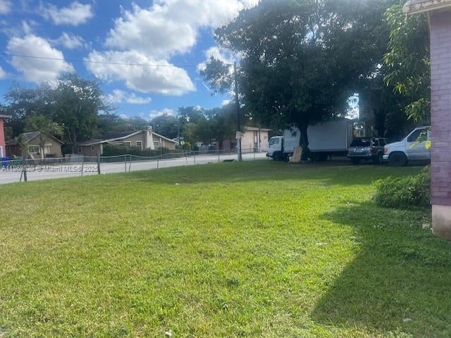 2 of 12 - 10 Nw 60th St, Miami, FL