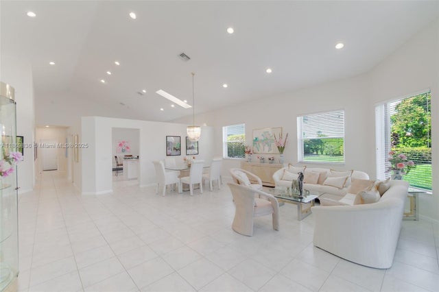 4 of 32 - 6209 Evian Pl, Boynton Beach, FL