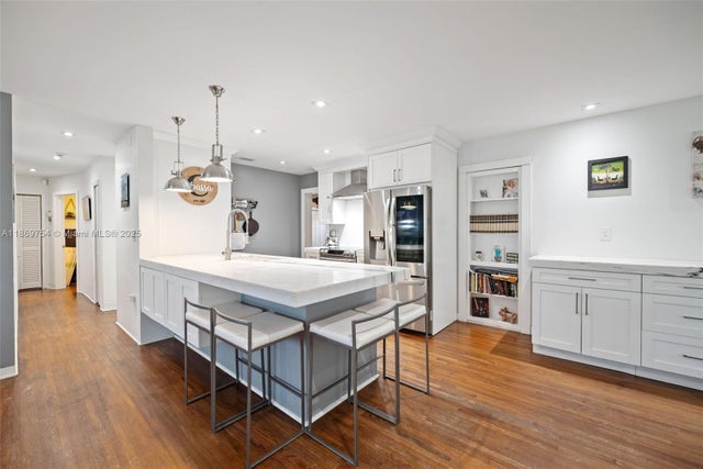 5 of 20 - 3800 Sw 68th Ave, Miami, FL