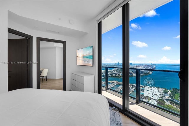 3 of 48 - 398 Ne 5th St 3714, Miami, FL