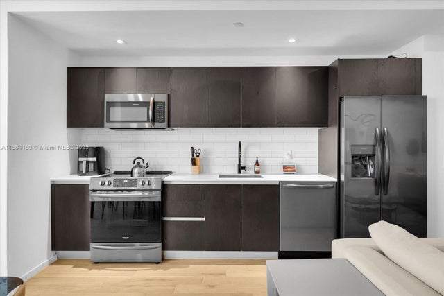 5 of 48 - 398 Ne 5th St 3714, Miami, FL