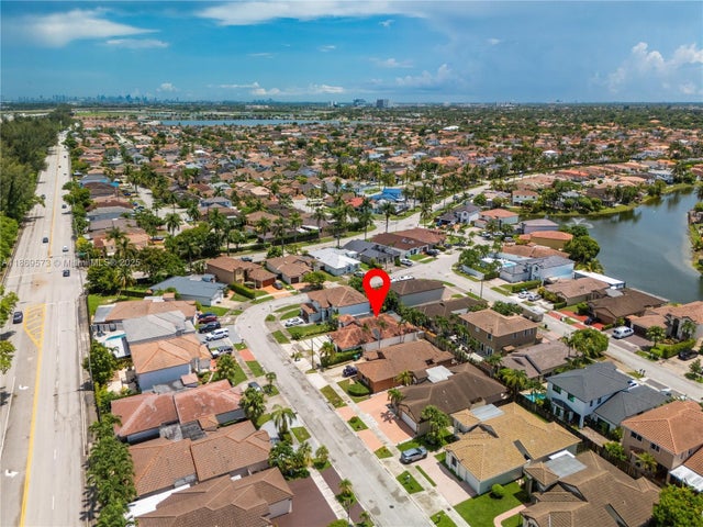 2 of 70 - 13230 Nw 11th Ter, Miami, FL