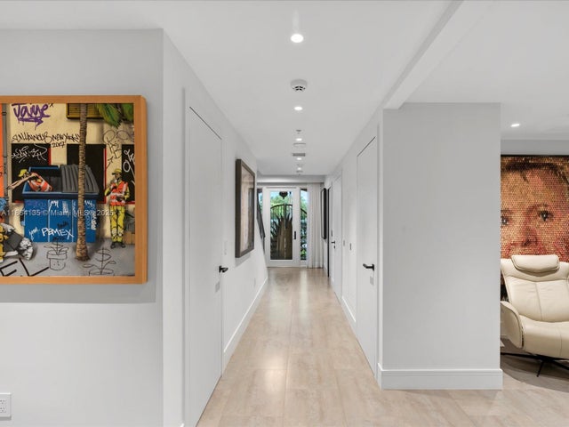 2 of 38 - 3501 N Ocean Dr V5, Hollywood, FL