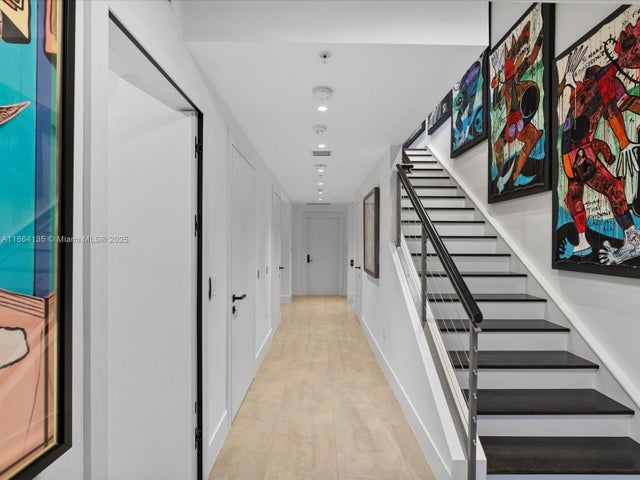 3 of 38 - 3501 N Ocean Dr V5, Hollywood, FL