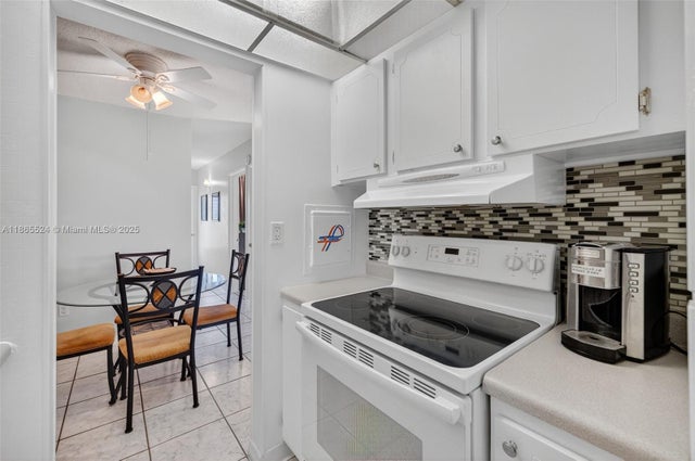 4 of 38 - 16901 Ne 13th Ave 210, Miami, FL