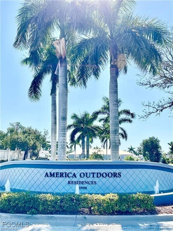 5753 Pink Panther Dr, FORT MYERS