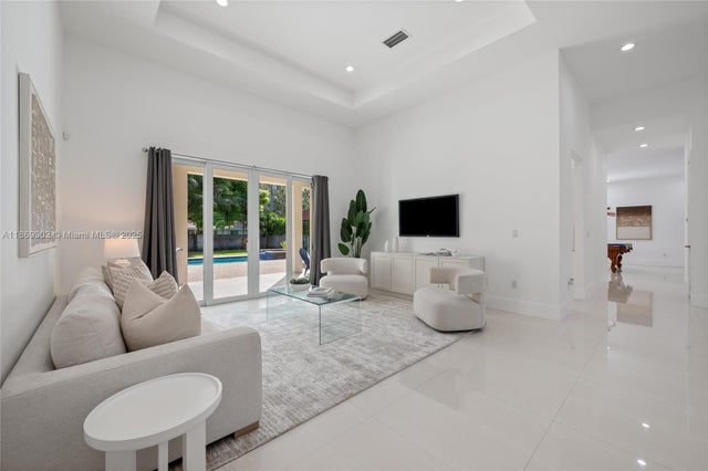 2 of 45 - 10703 Sw 84th Ave, Miami, FL