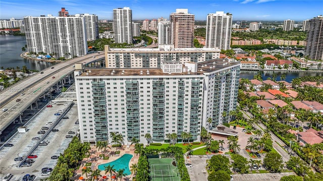 1 of 52 - 19380 Collins Ave 308, Sunny Isles Beach, FL
