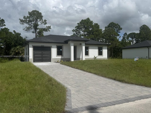 1 of 22 - 616 Parkdale Blvd, Lehigh Acres, FL