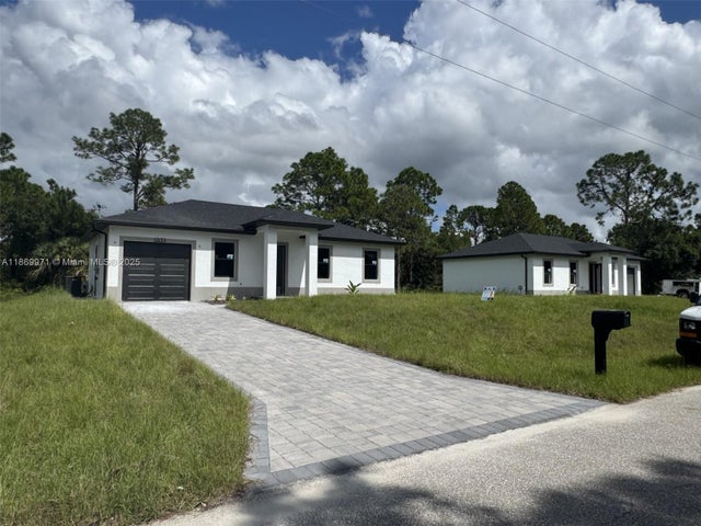 2 of 26 - 154 Pennfield St, Lehigh Acres, FL