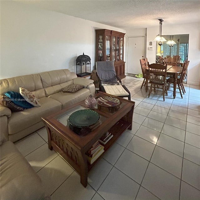 2 of 22 - 8897 Fontainebleau Blvd 103, Miami, FL