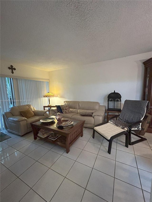 5 of 22 - 8897 Fontainebleau Blvd 103, Miami, FL