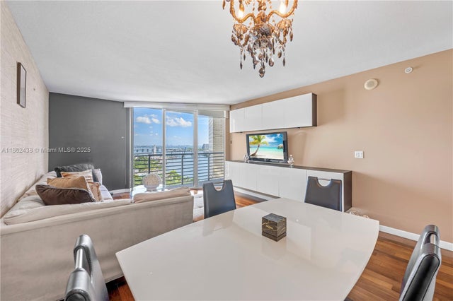 3 of 40 - 325 S Biscayne Blvd 1918, Miami, FL