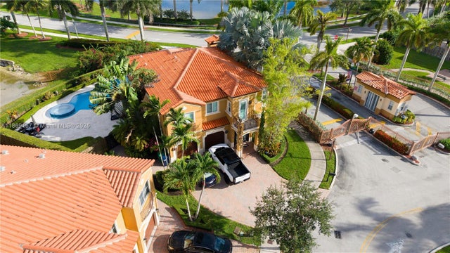 3 of 42 - 2721 Sw 153rd Path, Miami, FL