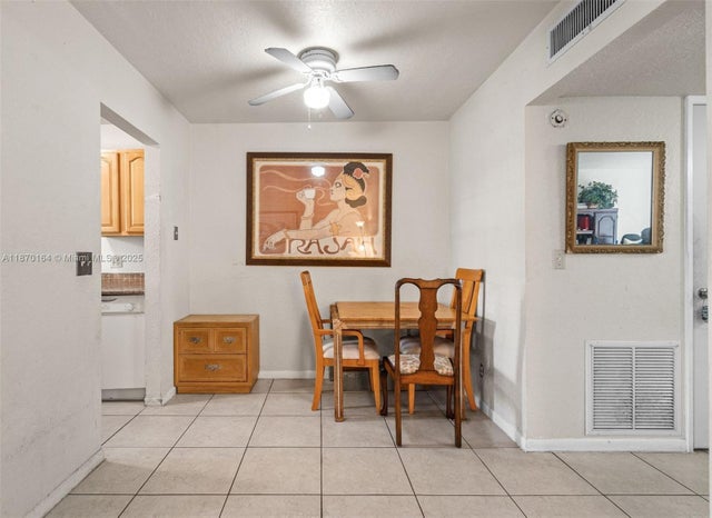 1 of 15 - 200 Croton Ave 104, Lantana, FL