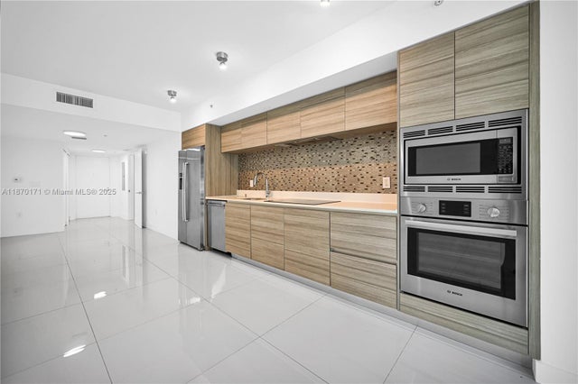 5 of 28 - 6620 Indian Creek Dr 116, Miami Beach, FL