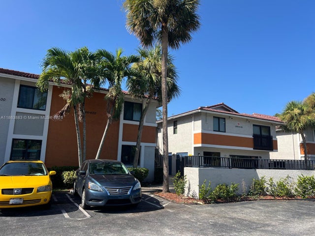 10592 Royal Palm Blvd 10592, Coral Springs