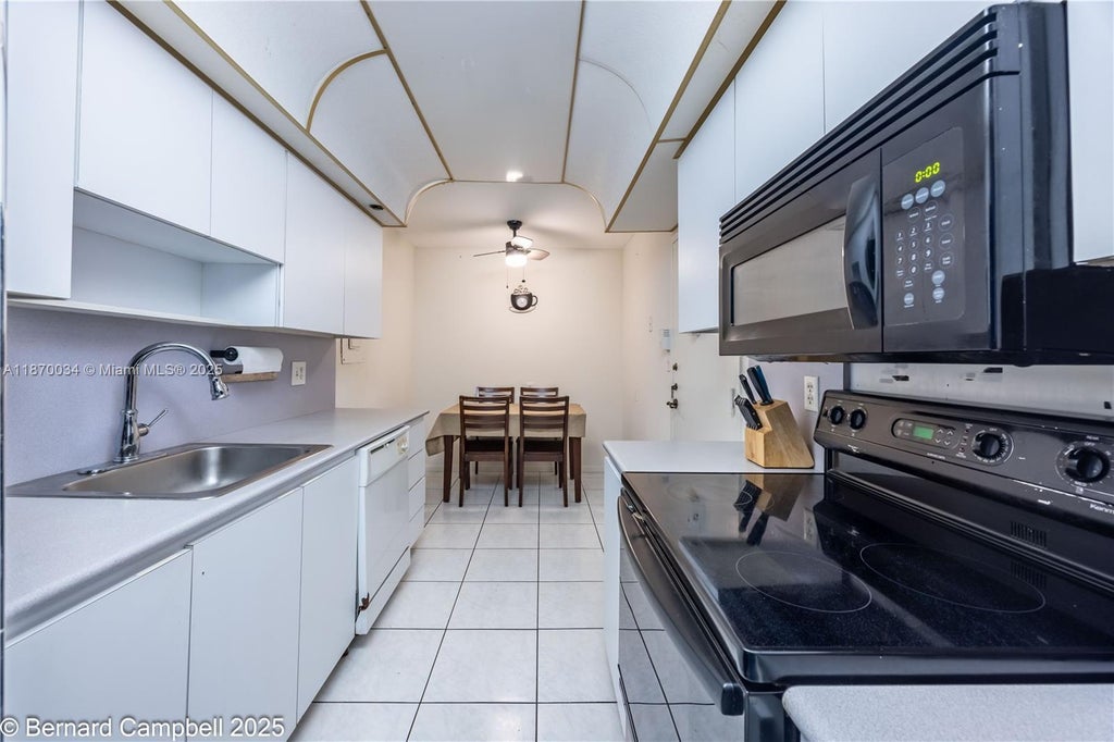 1100 Saint Charles Pl 717, Pembroke Pines