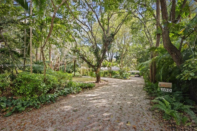 3 of 11 - 5100 Pine Drive, Miami, FL