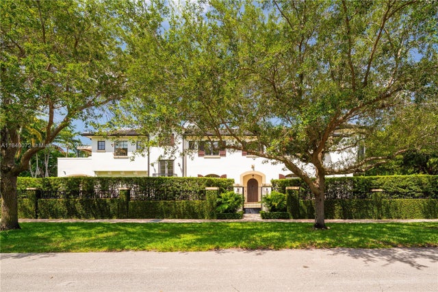 1 of 40 - 6400 San Vicente St, Coral Gables, FL