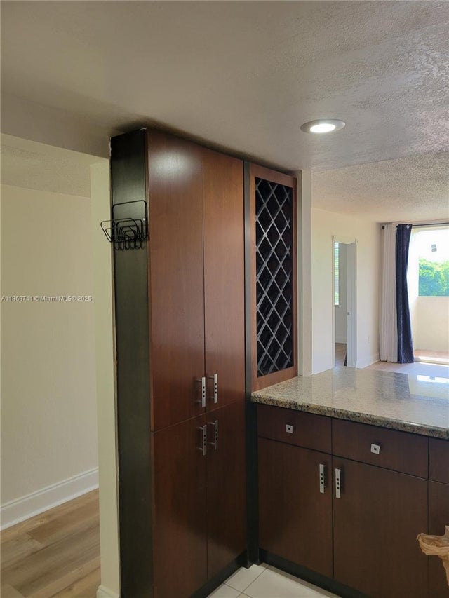 3 of 15 - 10000 Nw 80th Ct 2533, Hialeah Gardens, FL