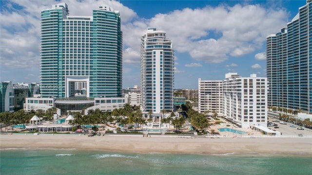 2 of 32 - 3535 S Ocean Dr 2004, Hollywood, FL