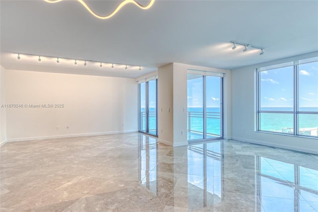5 of 32 - 3535 S Ocean Dr 2004, Hollywood, FL