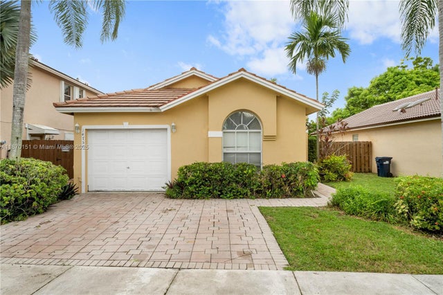 1 of 44 - 14750 Sw 156th Ave, Miami, FL