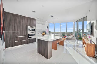 Photo of Listing #A11870162